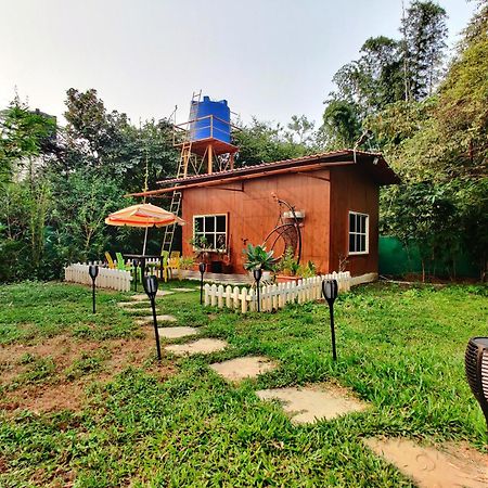 Crystal Springs Villa - A Picture-Perfect Retreat W Pool, Hammock, Gazebo Karjat Eksteriør billede