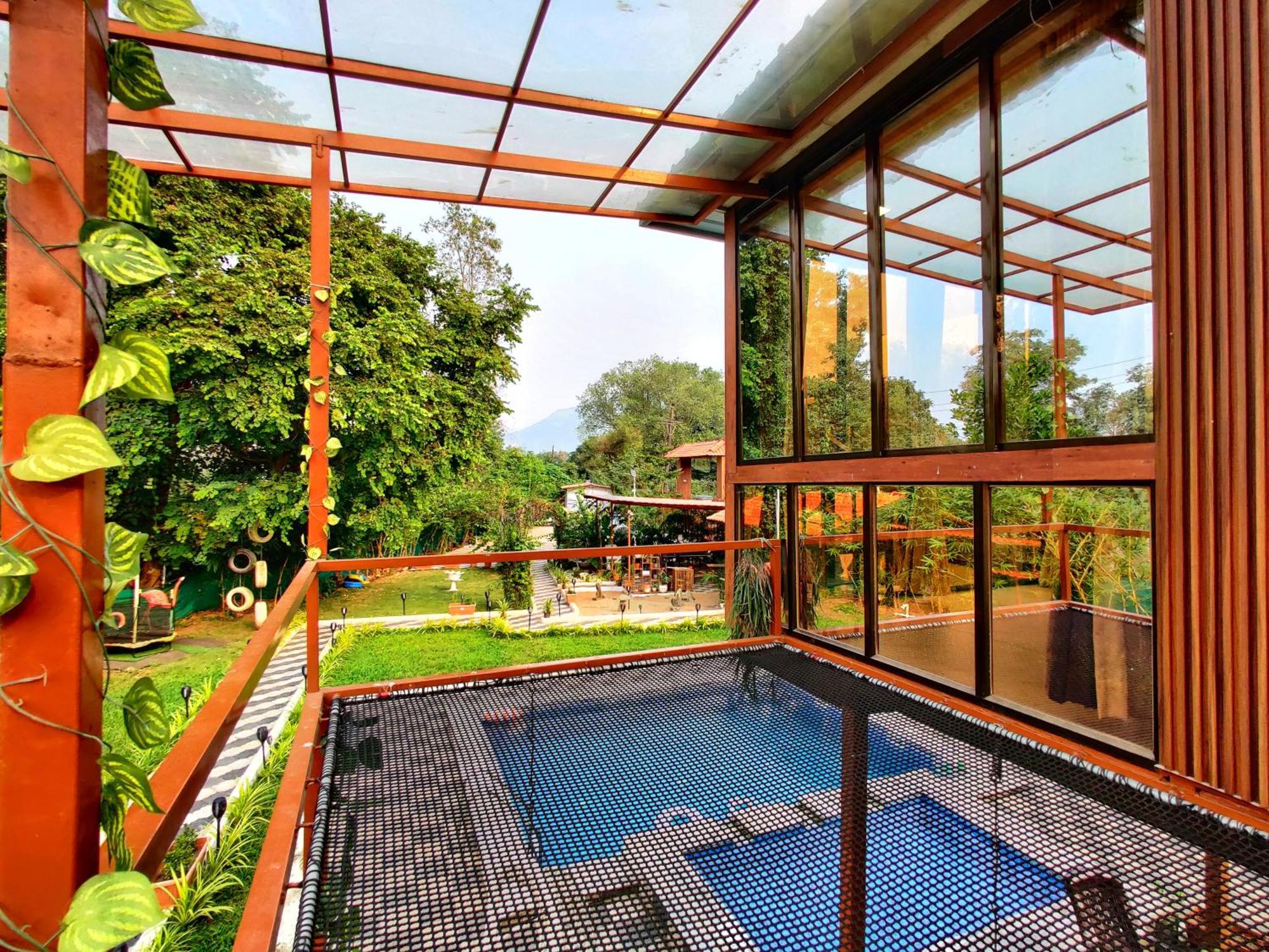 Crystal Springs Villa - A Picture-Perfect Retreat W Pool, Hammock, Gazebo Karjat Eksteriør billede
