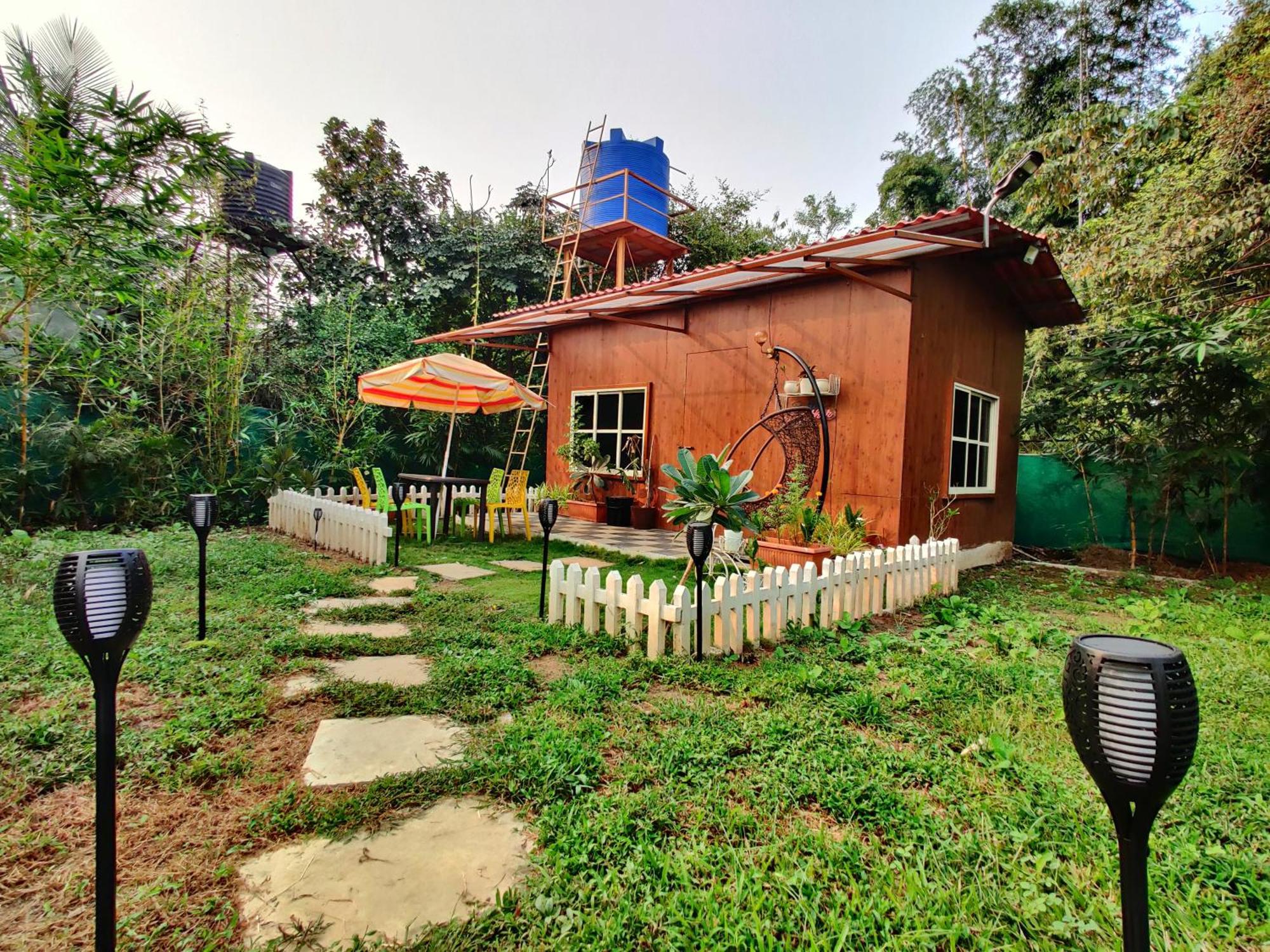 Crystal Springs Villa - A Picture-Perfect Retreat W Pool, Hammock, Gazebo Karjat Eksteriør billede