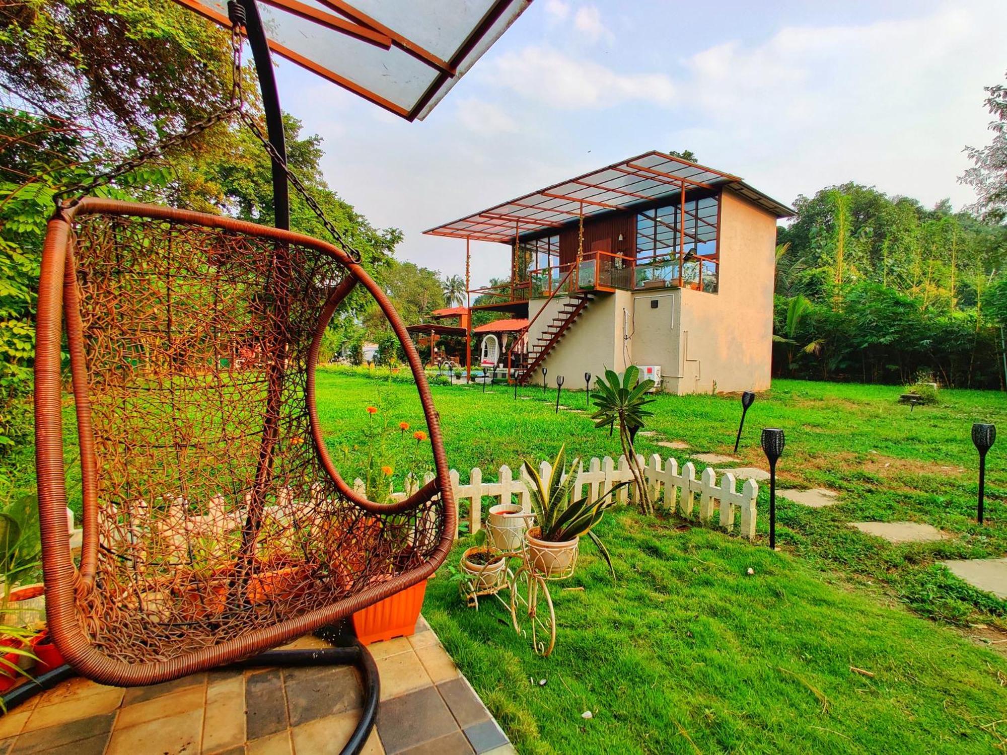 Crystal Springs Villa - A Picture-Perfect Retreat W Pool, Hammock, Gazebo Karjat Eksteriør billede