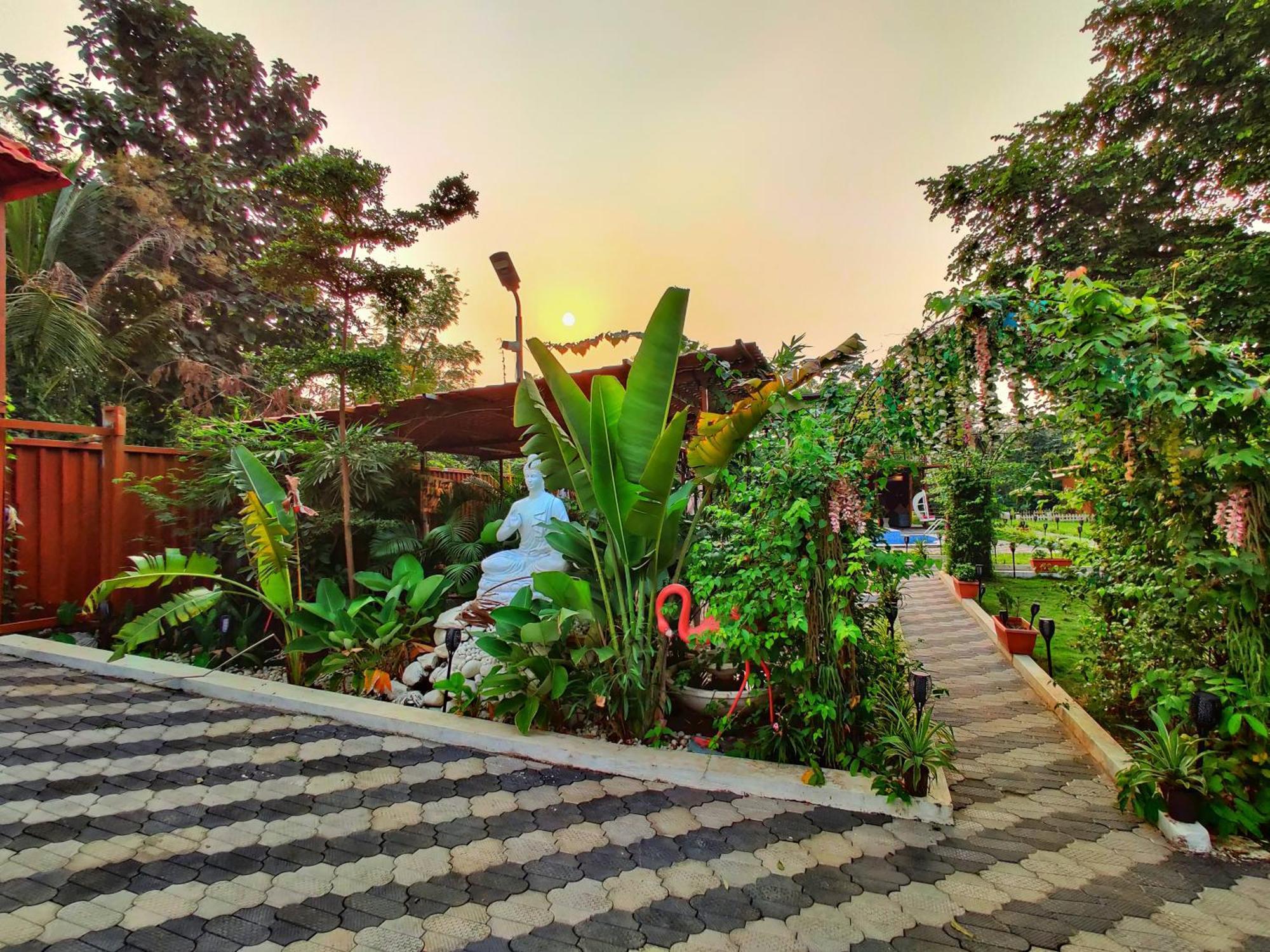 Crystal Springs Villa - A Picture-Perfect Retreat W Pool, Hammock, Gazebo Karjat Eksteriør billede