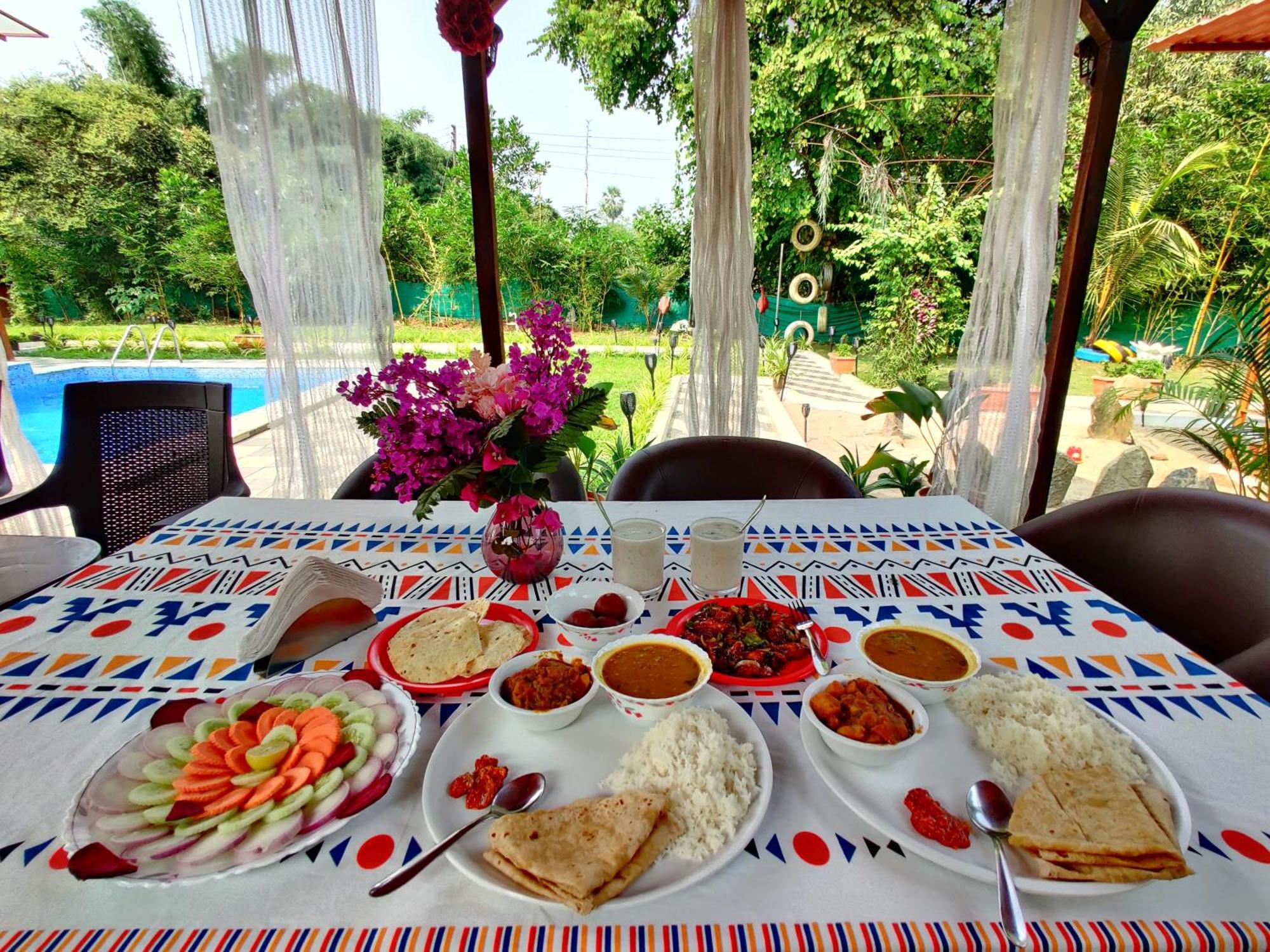 Crystal Springs Villa - A Picture-Perfect Retreat W Pool, Hammock, Gazebo Karjat Eksteriør billede