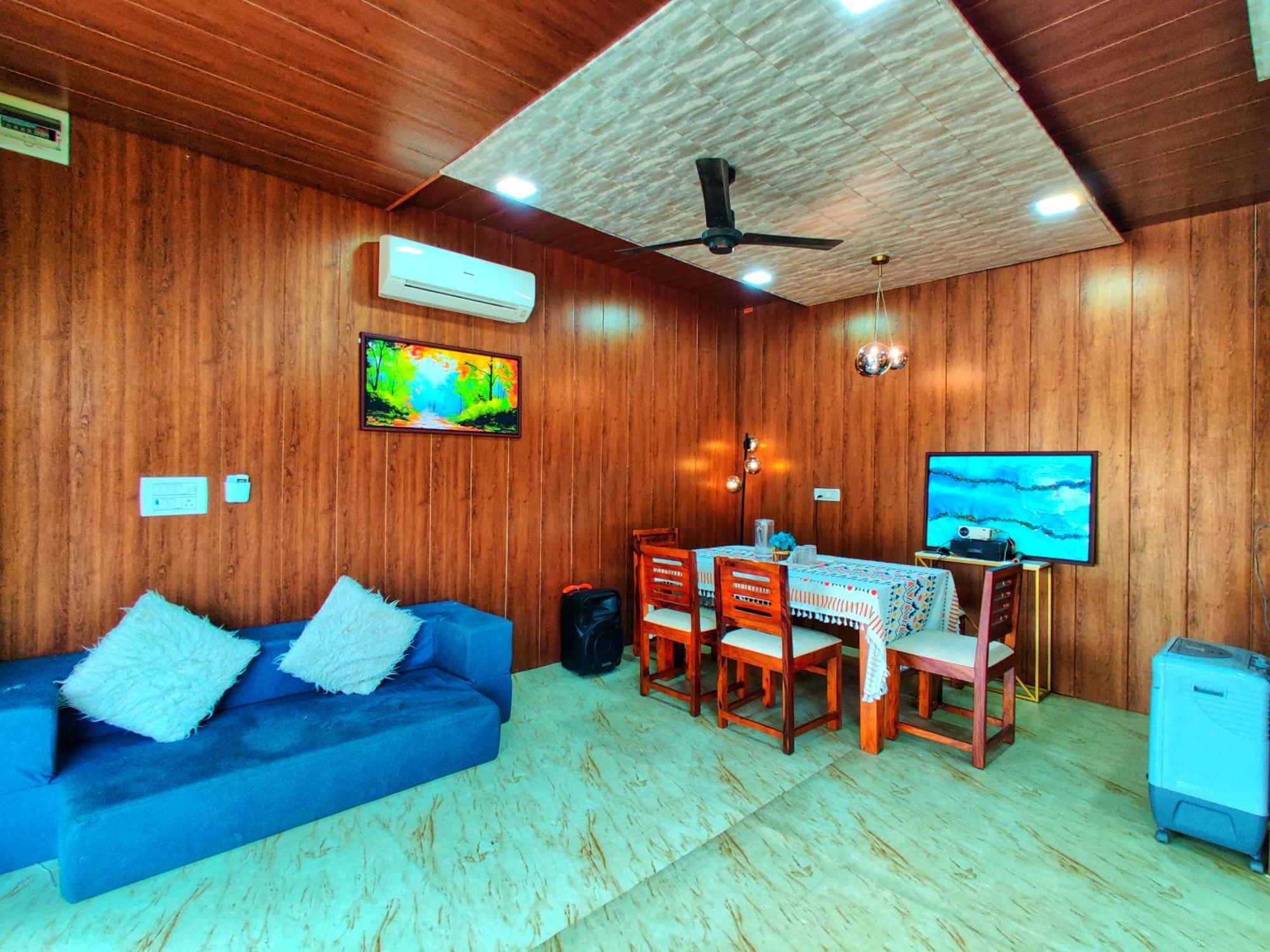 Crystal Springs Villa - A Picture-Perfect Retreat W Pool, Hammock, Gazebo Karjat Eksteriør billede